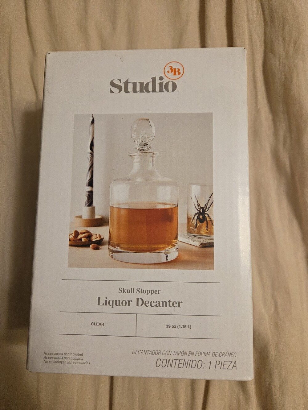 Studio 3B Clear Skull Stopper Liquor Decanter NIB